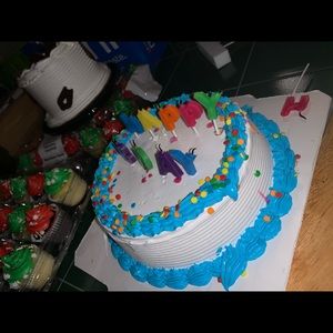 Meet your Posher, Bibi